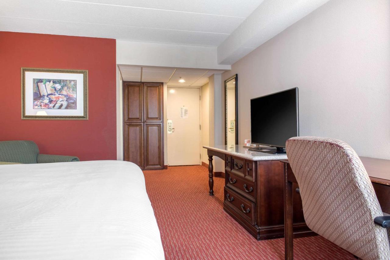 אינדיאנפוליס Clarion Hotel מראה חיצוני תמונה